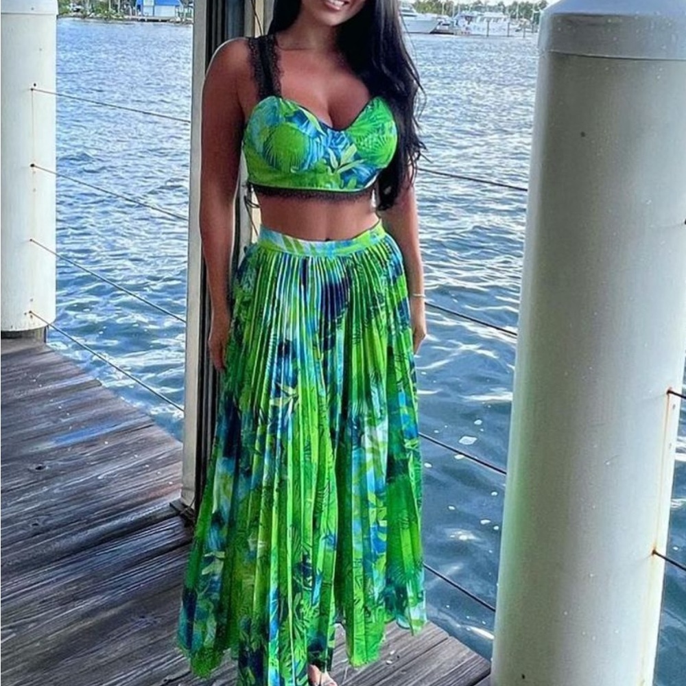 Two piece set green